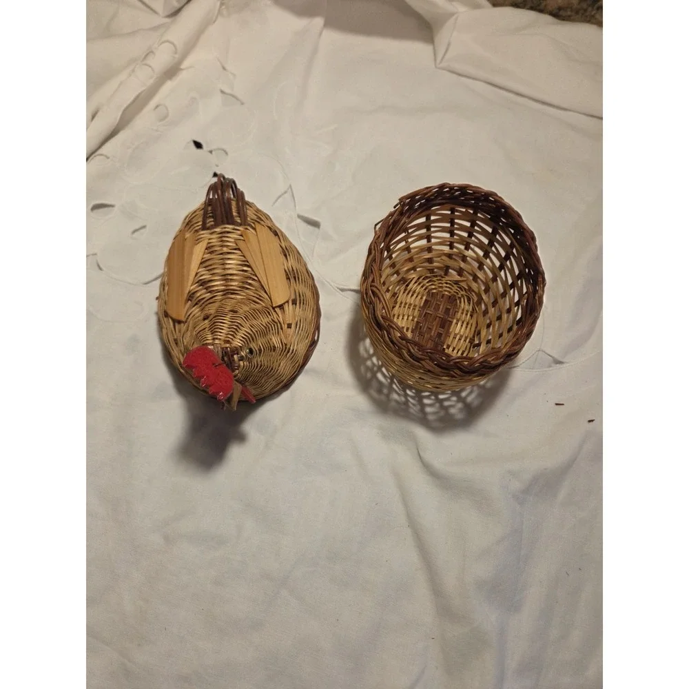 Vintage Handwoven Wicker Chicken Shaped Basket Shanghai Weave